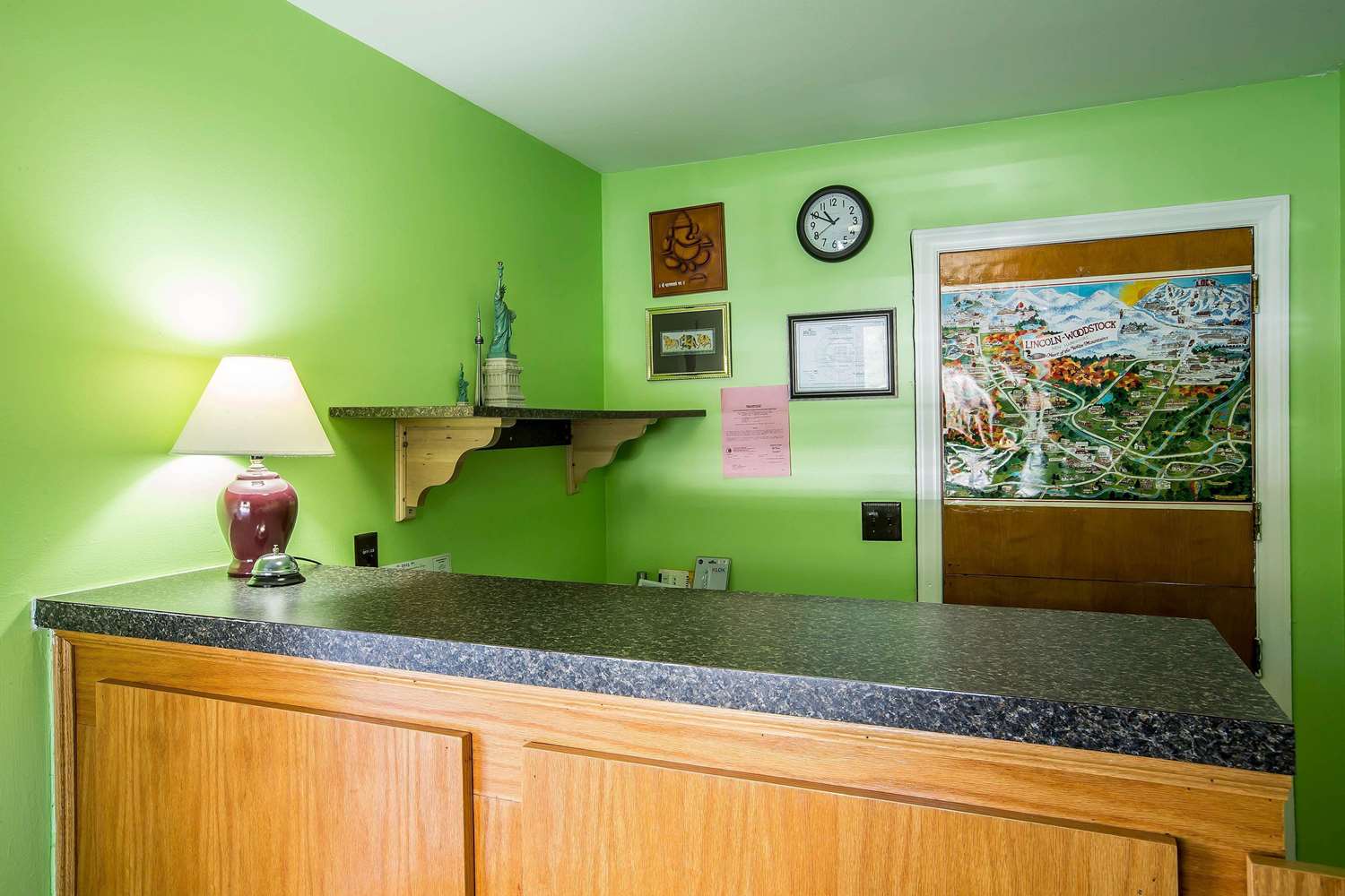 Rodeway Inn Lincoln I-93 2/8