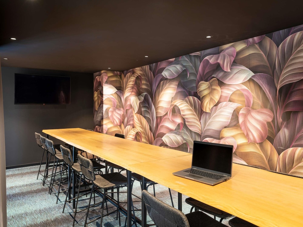 ibis Styles Miramas-Provence 34/48