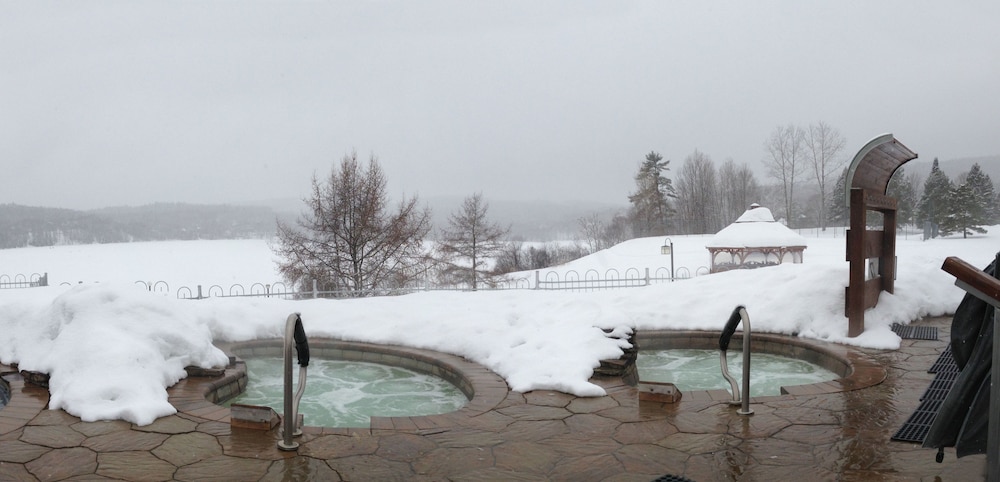 Manoir Du Lac Delage 20/47