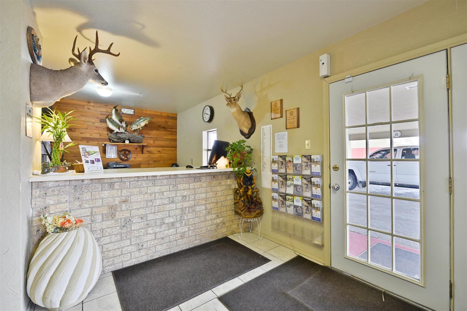 Americas Best Value Inn The Legends Inn 5/36