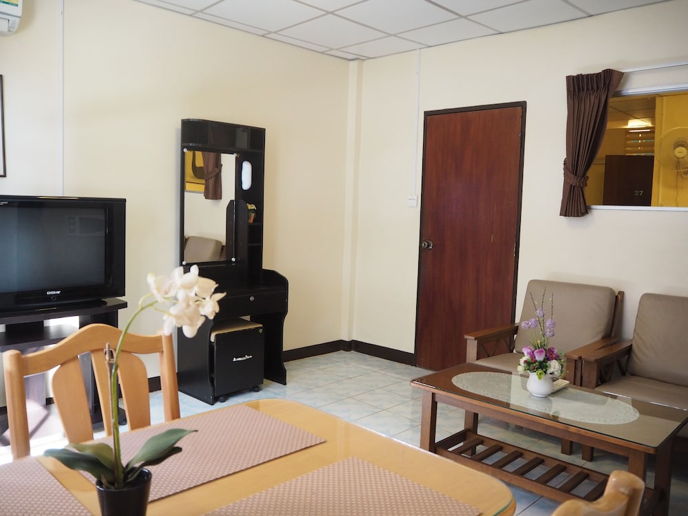 Stefans Guesthouse 38/57