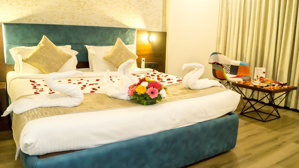Icon Boutique Hotel by Bhagini 7/33