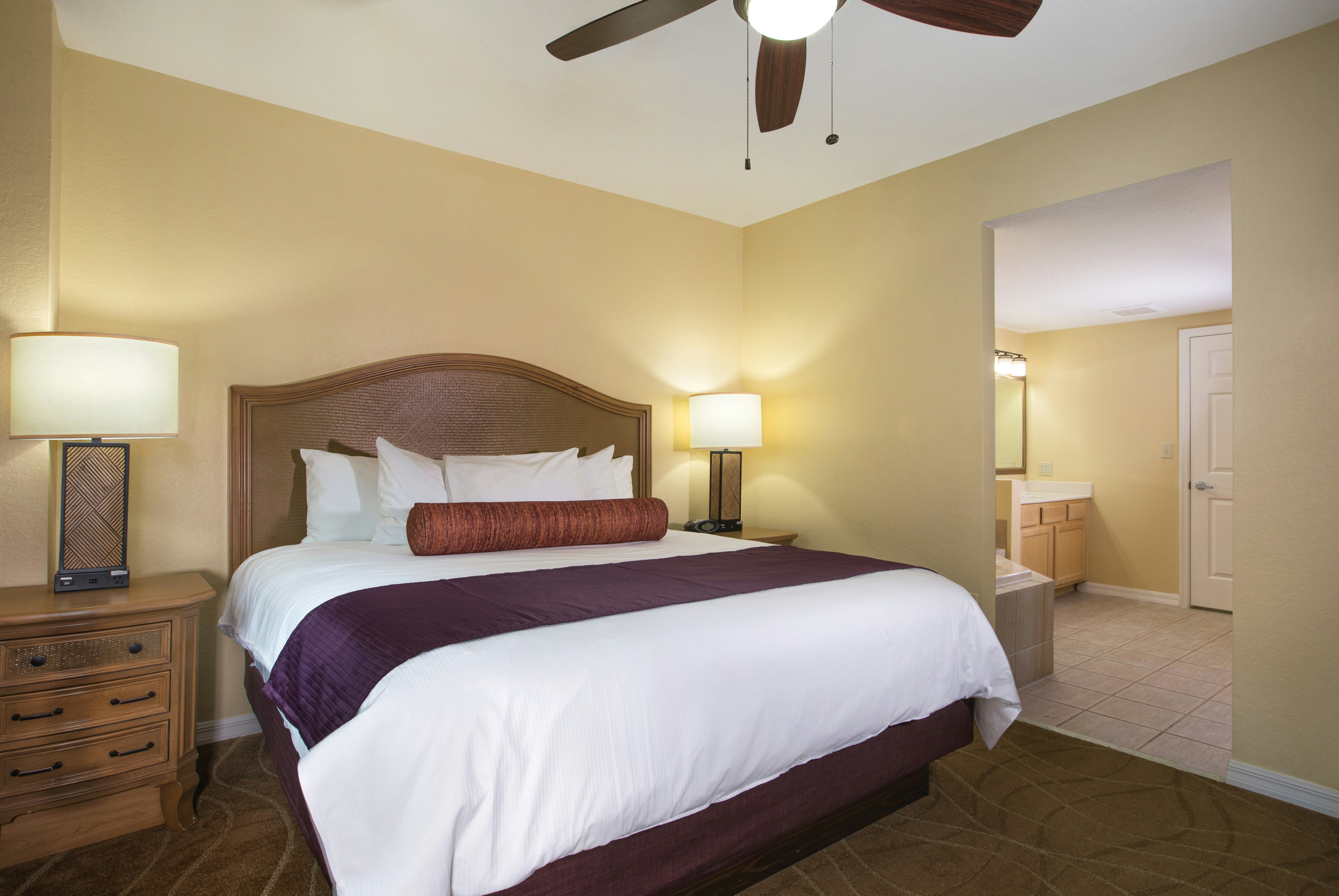 1 Bedroom, Condo