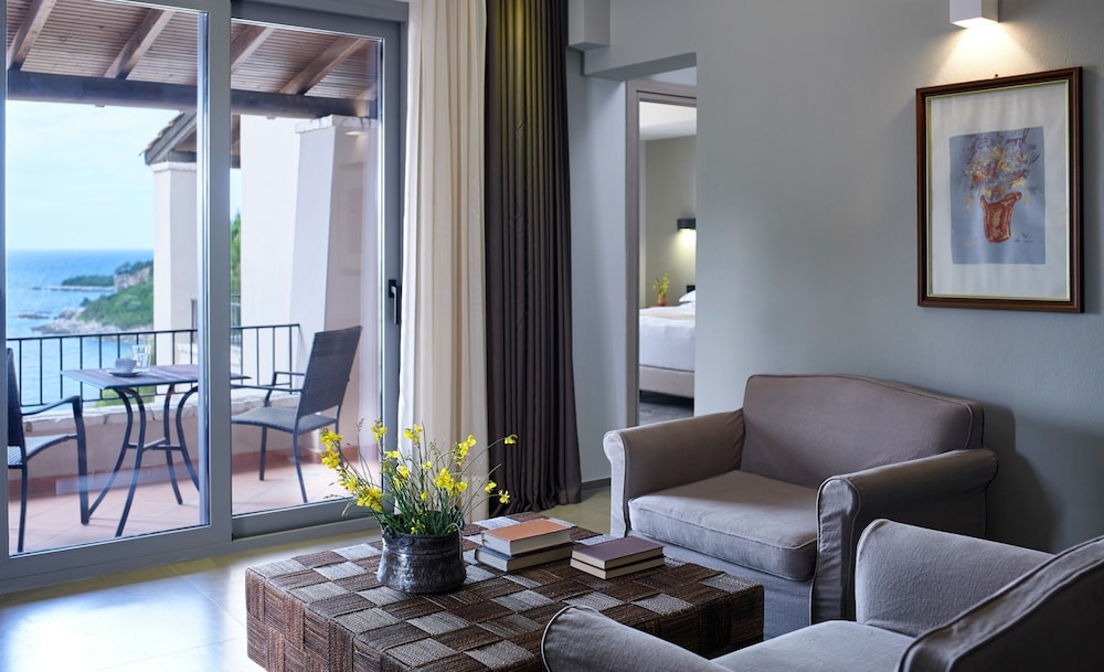 Movenpick Resort Agios Nikolaos Sivota 35/39