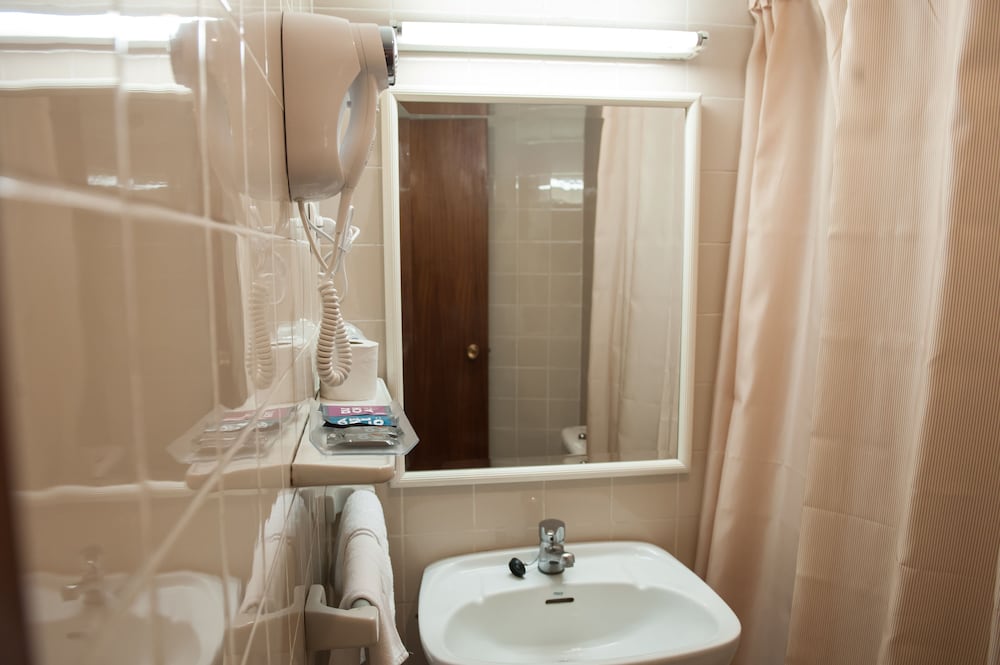 HOTEL UNZAGA PLAZA 23/63