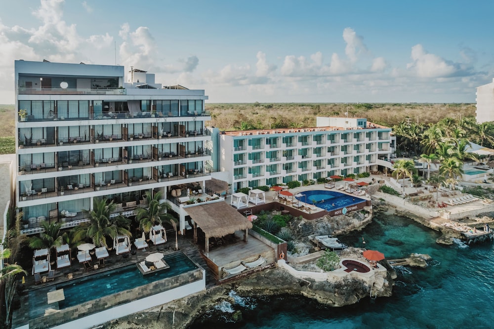 Hotel B Cozumel in COZUMEL