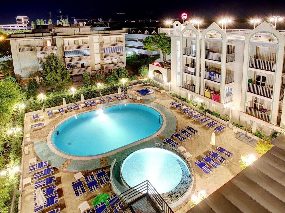 Hotel Palace 28/28