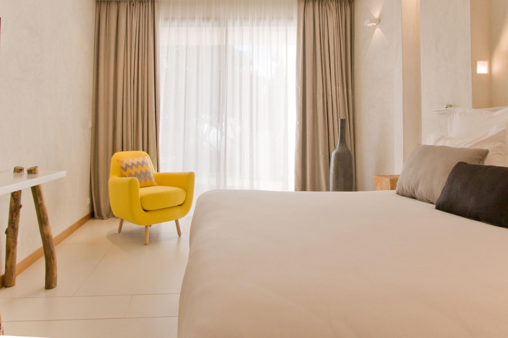غرفة سوبيريور بشرفة، Hotel Cala Di Greco 3/4