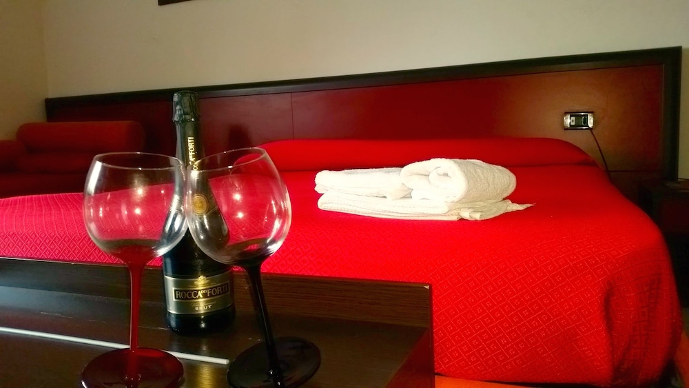 Hotel Maison Degas 48/67