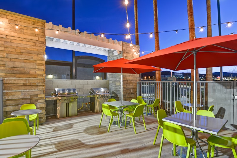 Home2 Suites By Hilton Palmdale 38/54