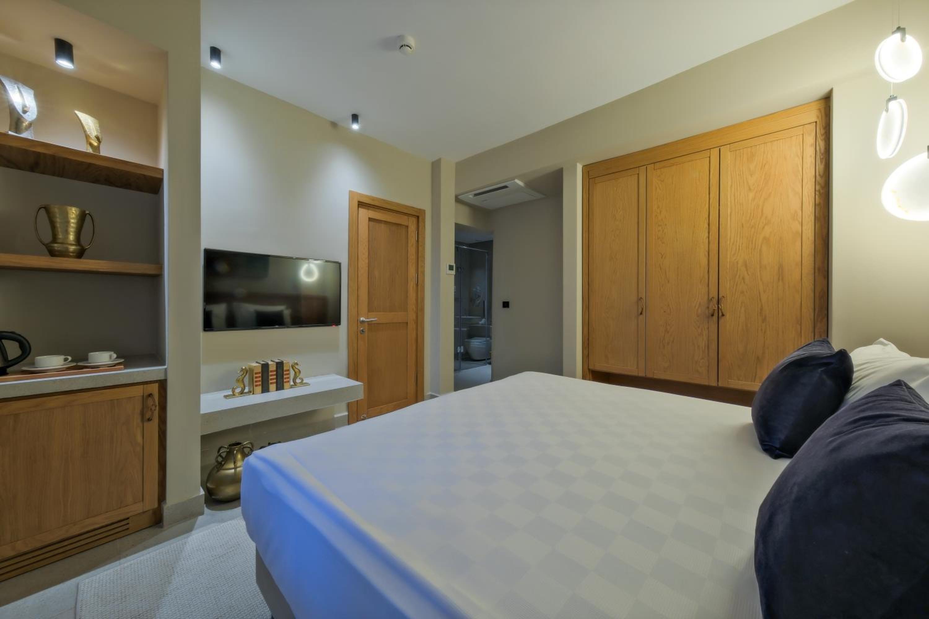 Grand, Deluxe, Family, Double Bed, Siu Collection Beldibi 2/10