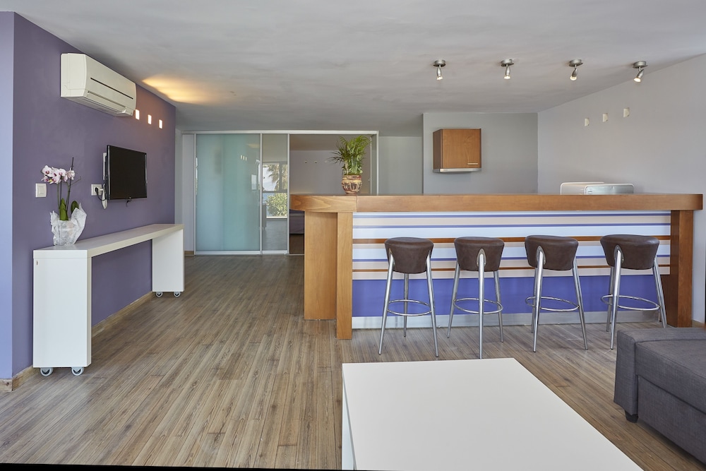 Triton Boutique Hotel 36/47