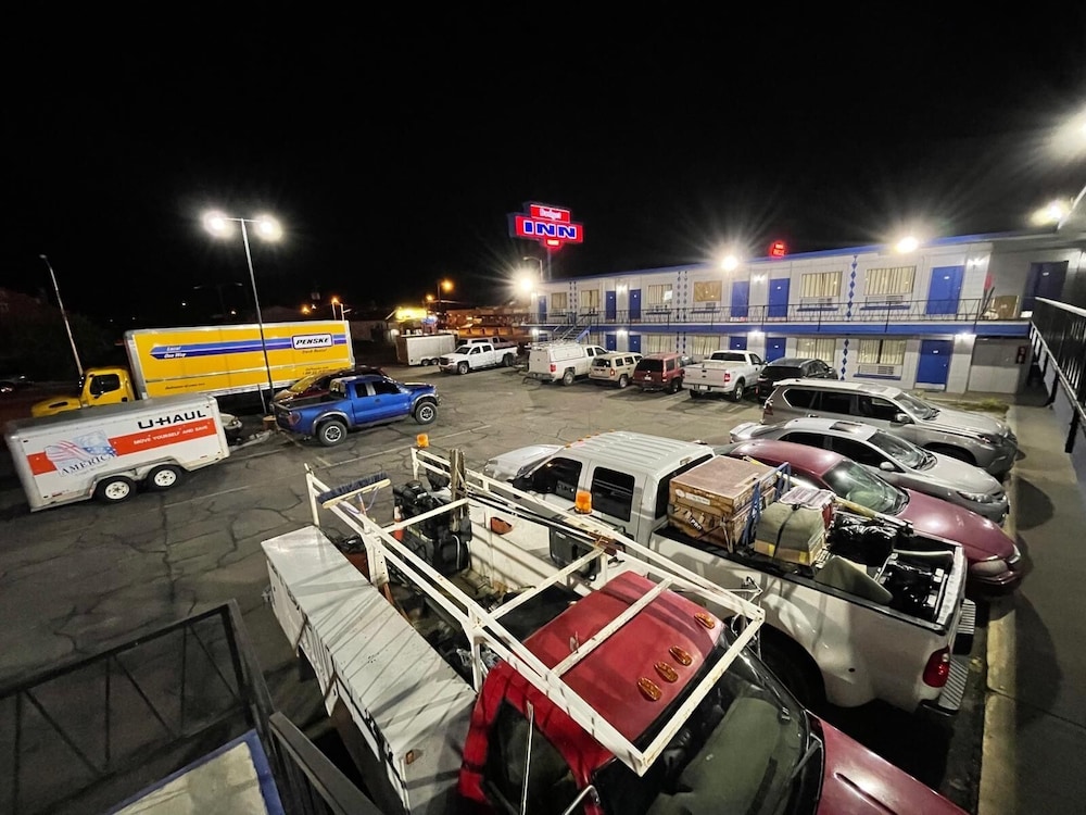 Capital O Budget Inn Ontario I-84 42/52