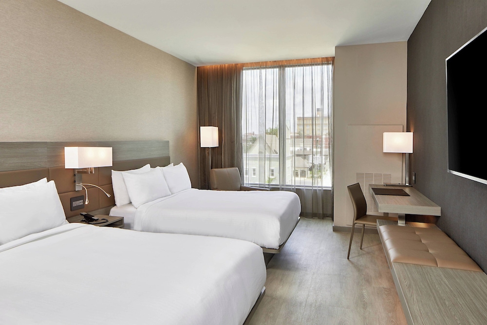 ROOM, 2 QUEEN BEDS, ACCESSIBLE