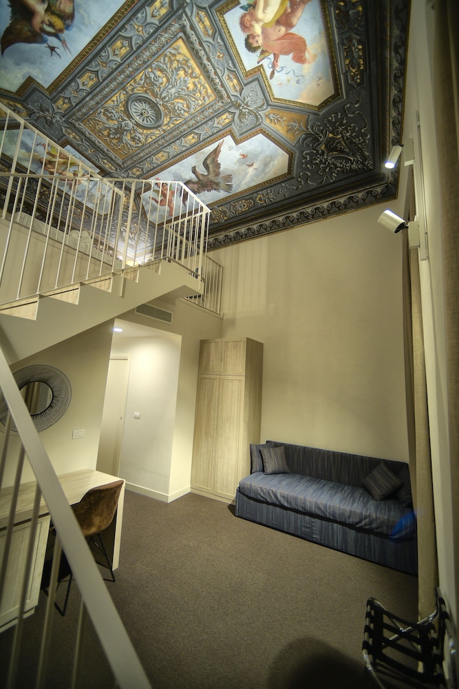 Hotel Palazzo Vannoni 33/43