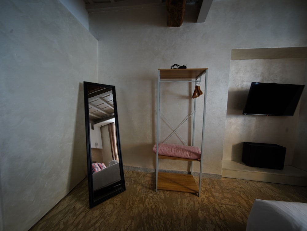 Nerva Accommodation 31/50
