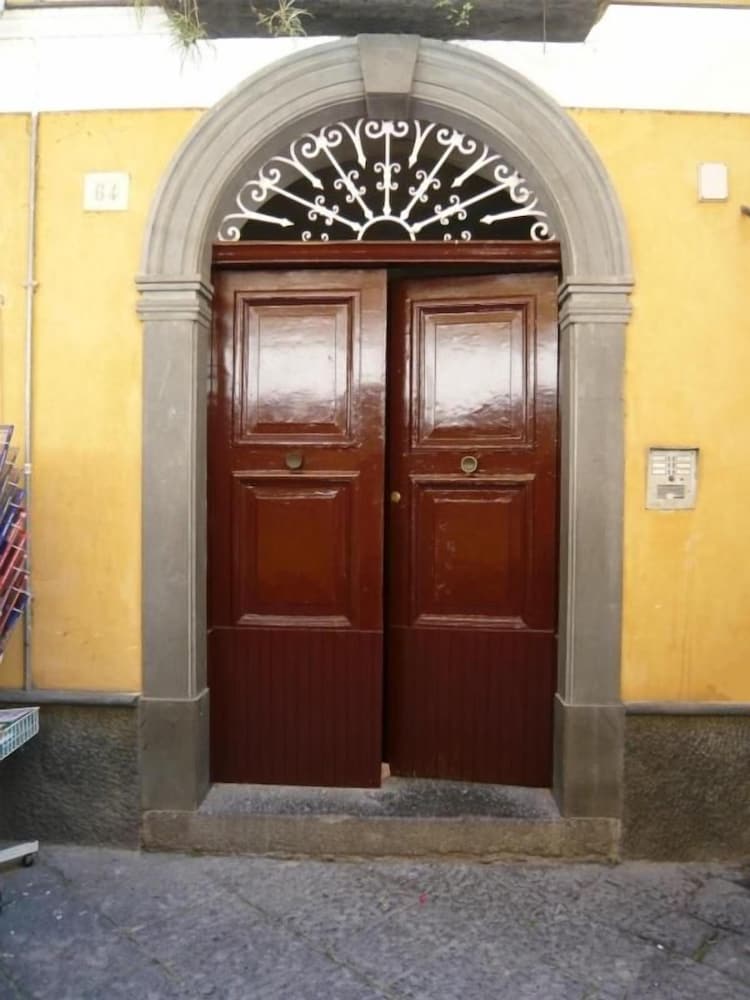 B B Dolcevita Sorrento 2/17