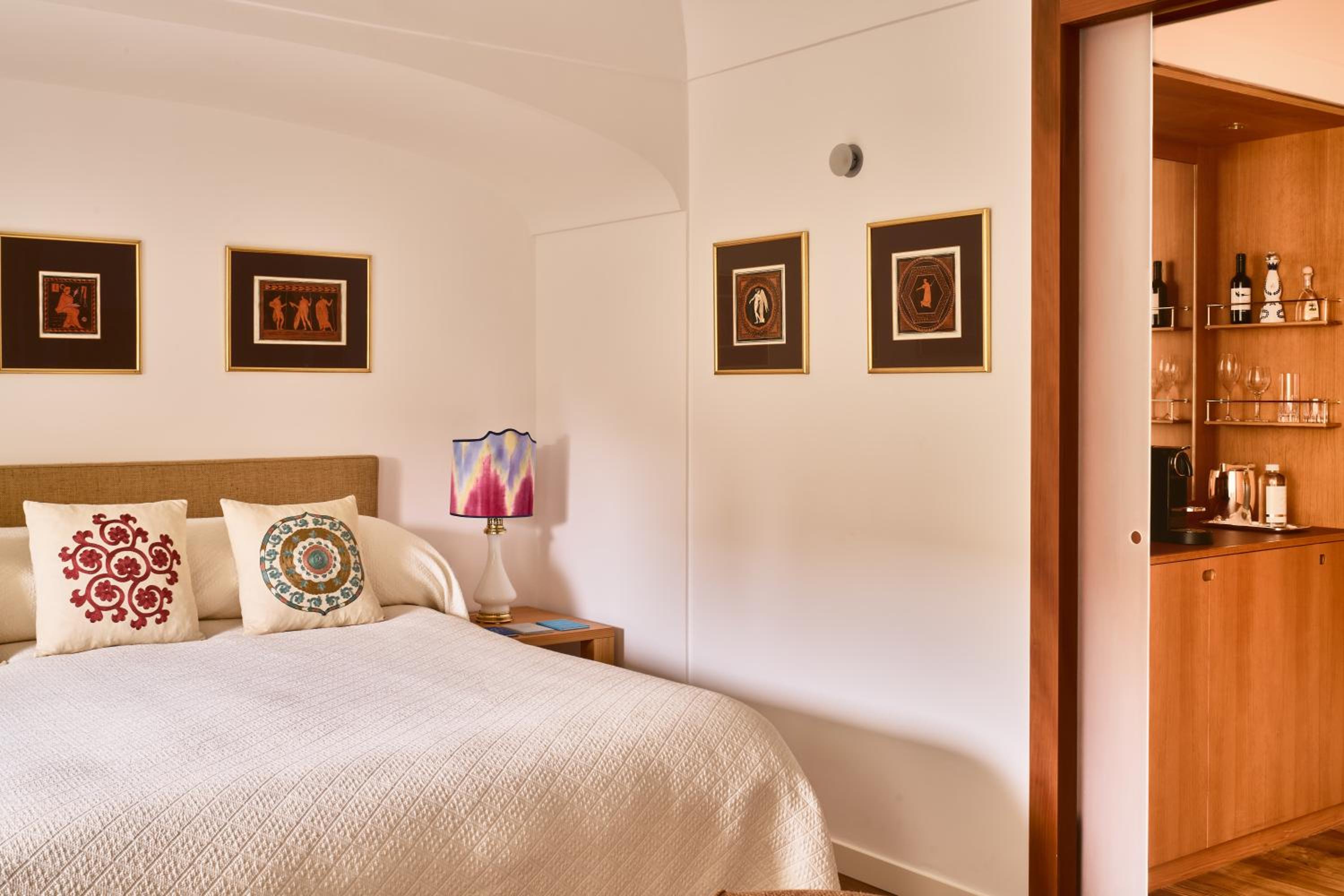 Room, Double Bed