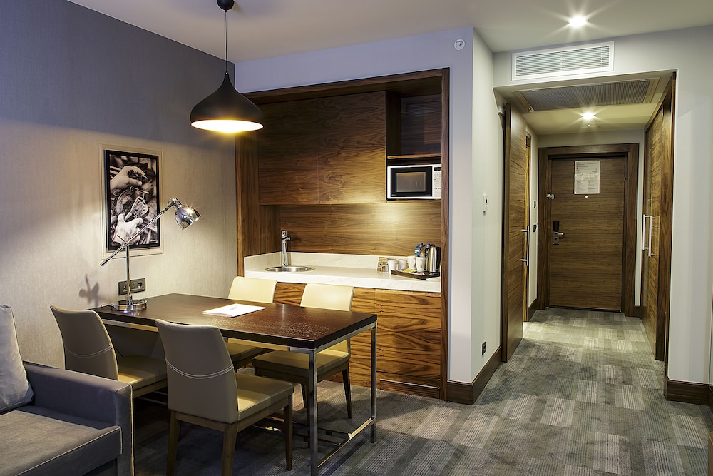 Bof Hotels Business 41/50