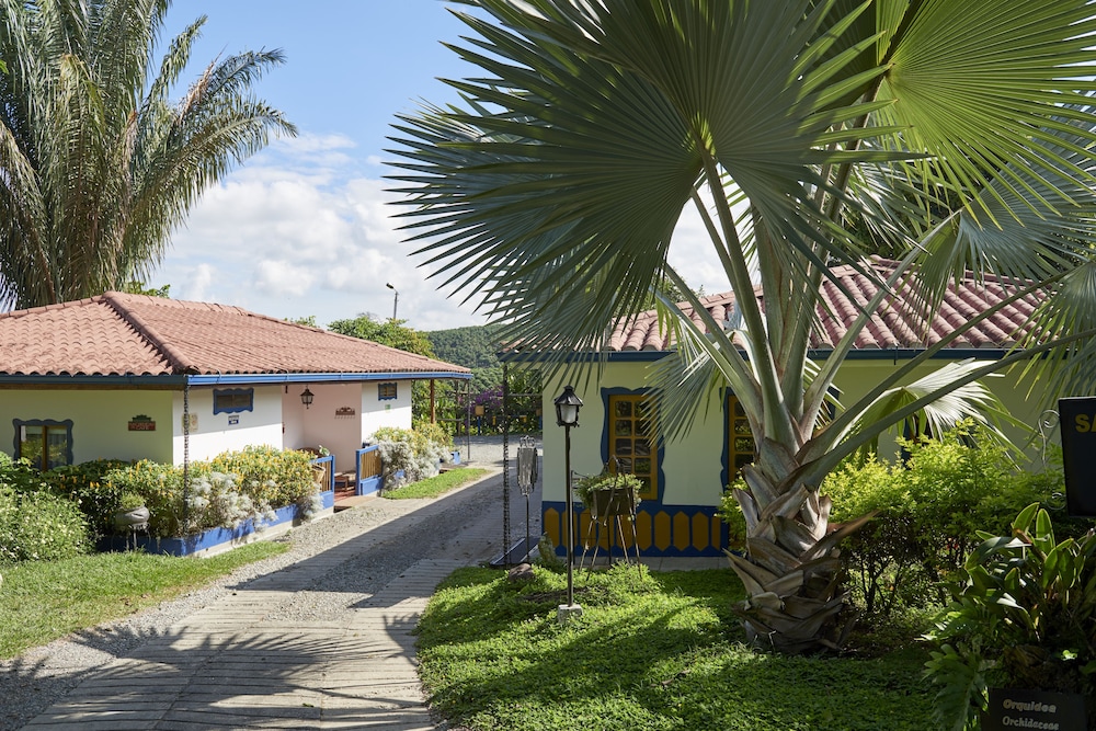 Finca Hotel Los Girasoles 44/50