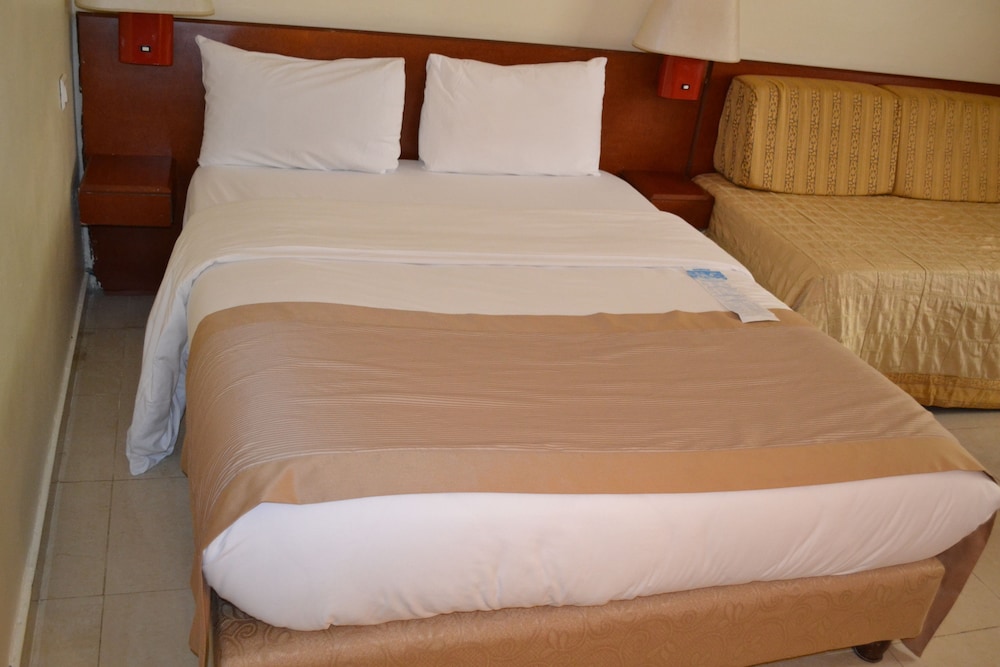 غرفة كومفورت بسرير مزدوج بإطلالة على المدينة، Hôtel SAWA 5/6