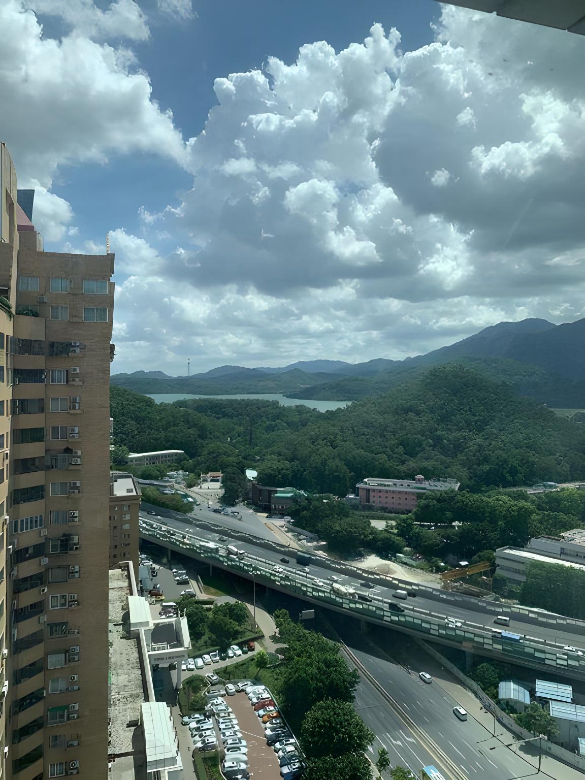 Vienna Hotel (Shenzhen Aiguo Road) 38/40