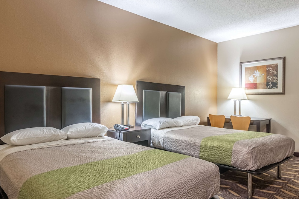 Motel6 Pine Bluff, AR 17/50