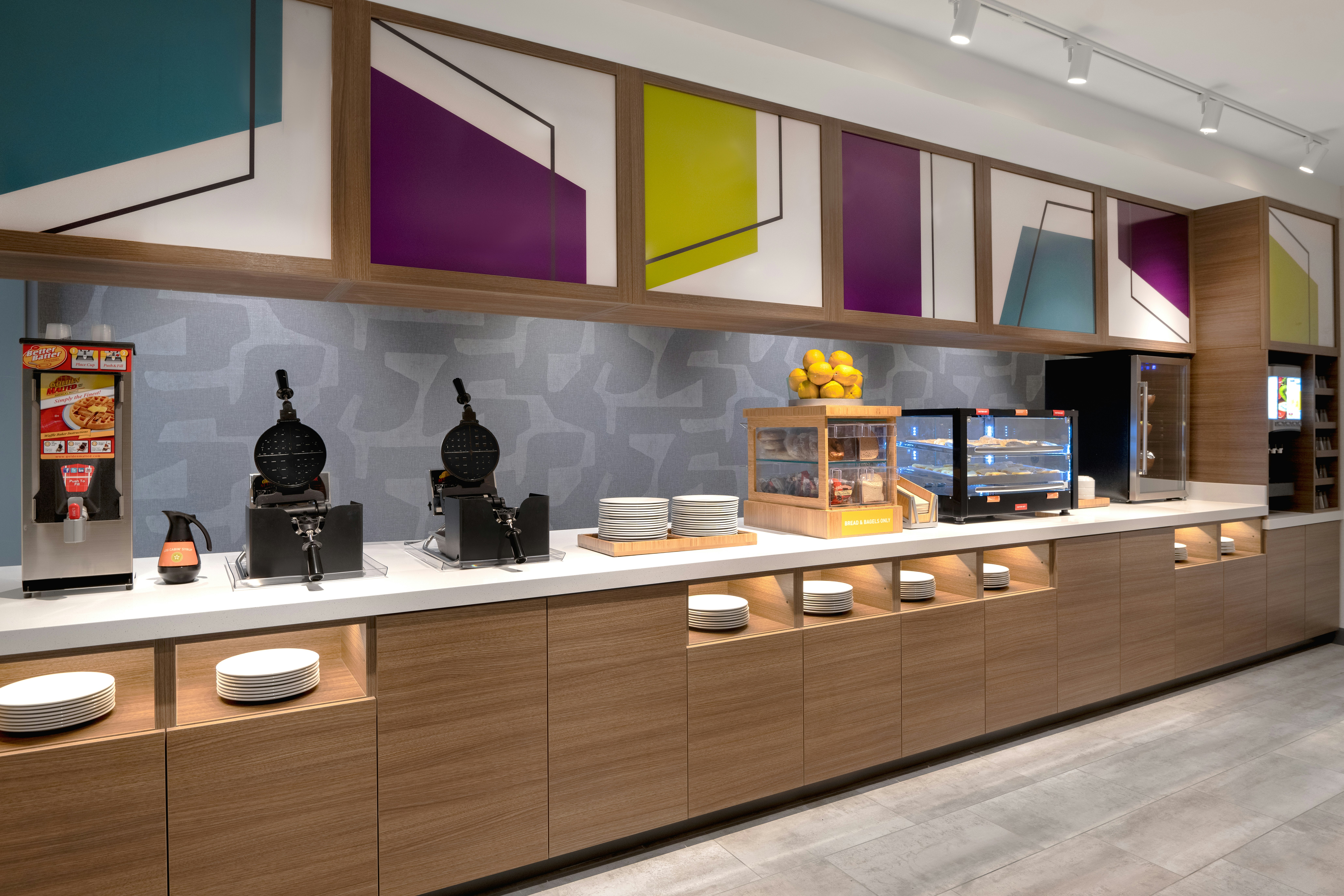 Home2 Suites by Hilton Sheboygan 5/29