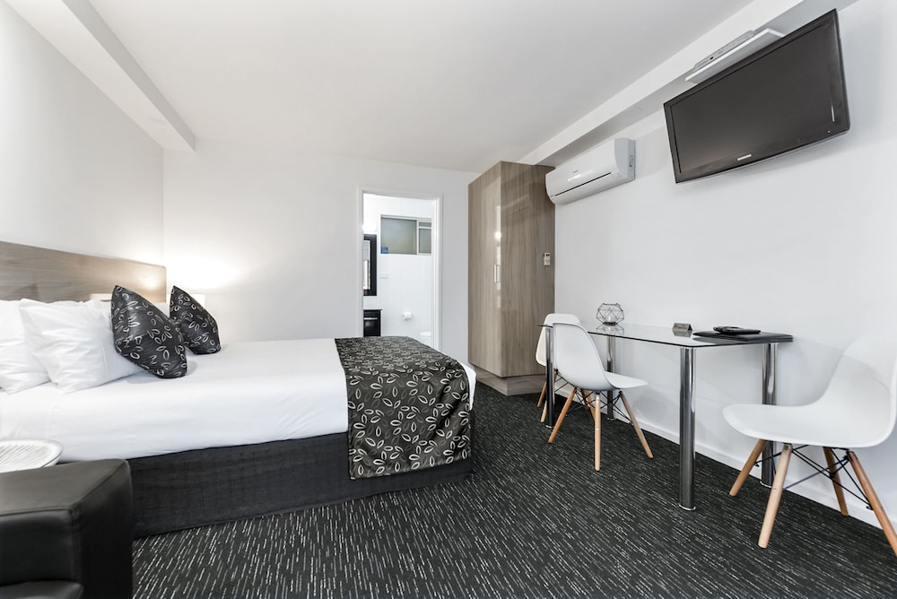 BAY CITY(GEELONG)MOTEL 20/37