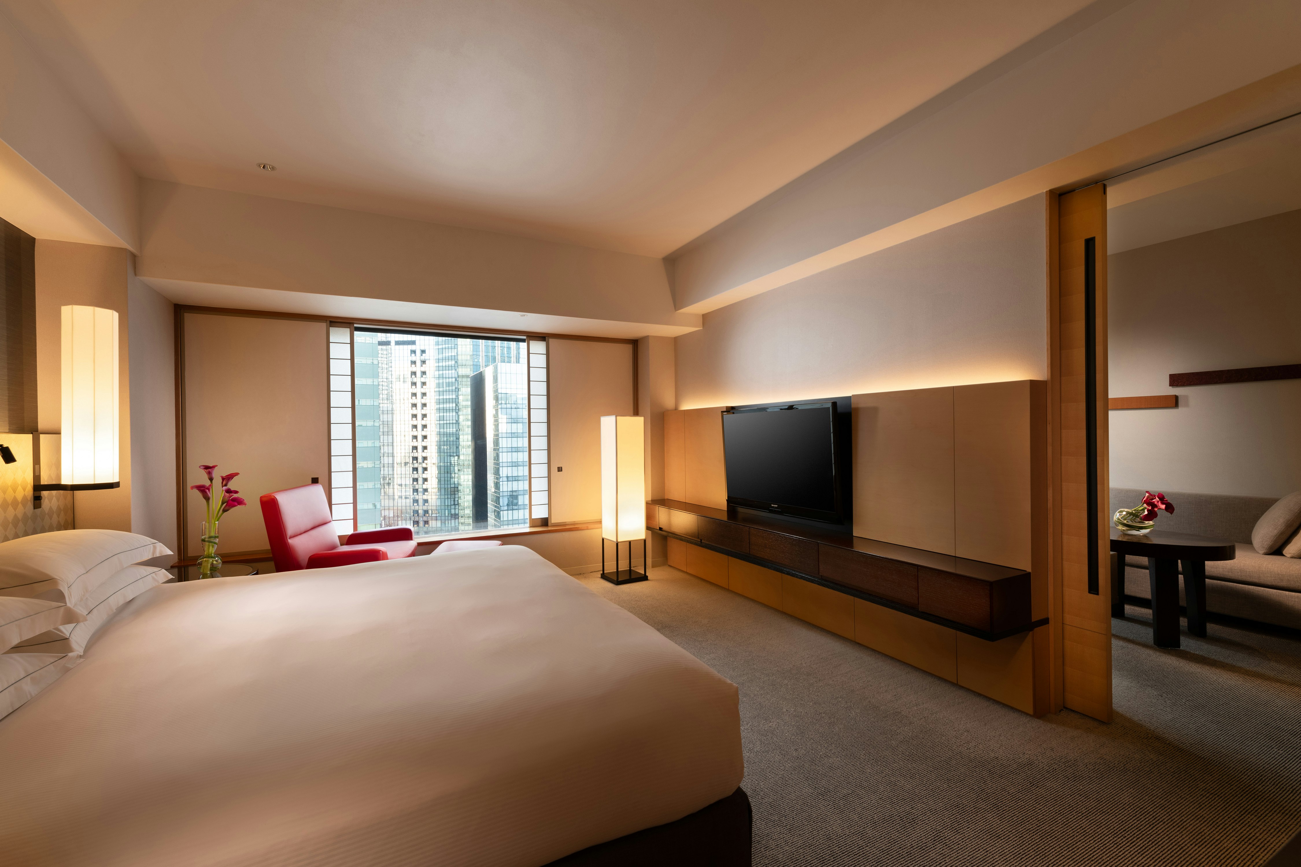 CITY, EXECUTIVE, SUITE, KING BED