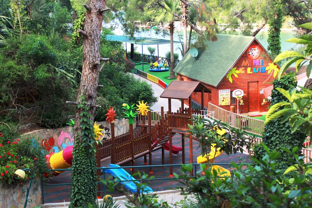 Club & Hotel Letoonia in FETHIYE