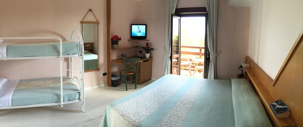 Hotel Cala Reale 21/65