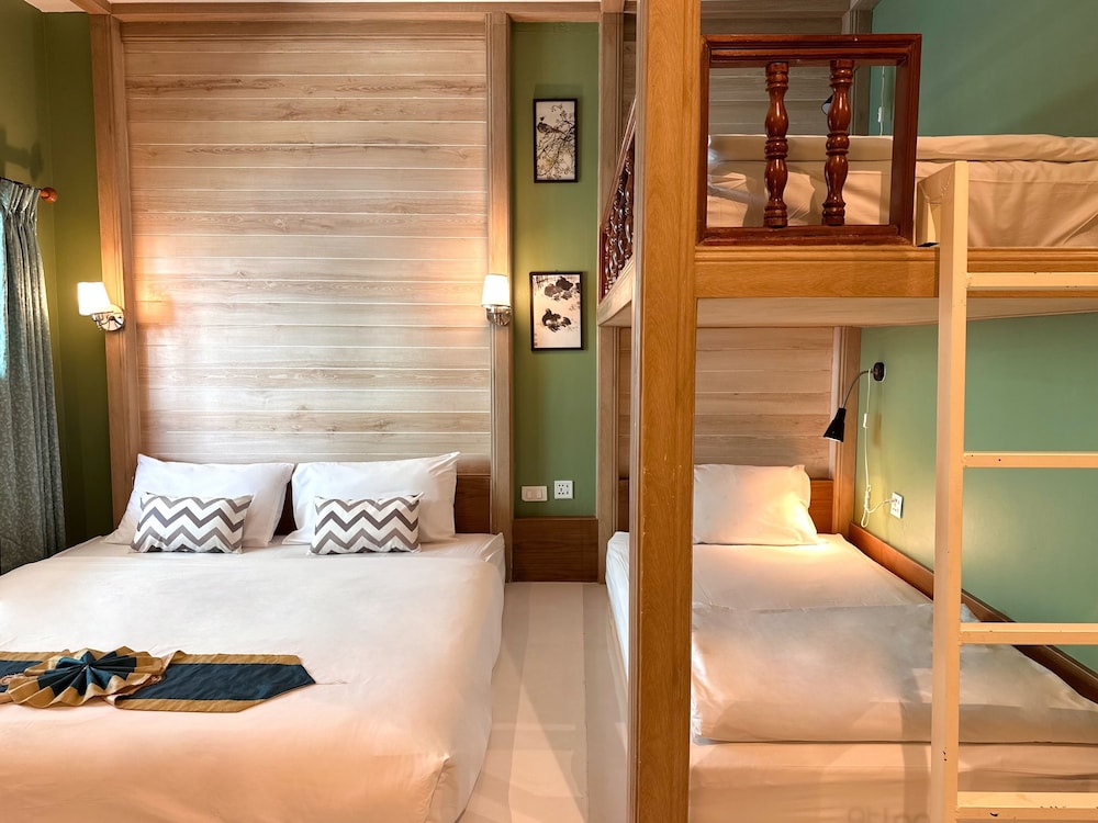 The Luna Hostel 14/50