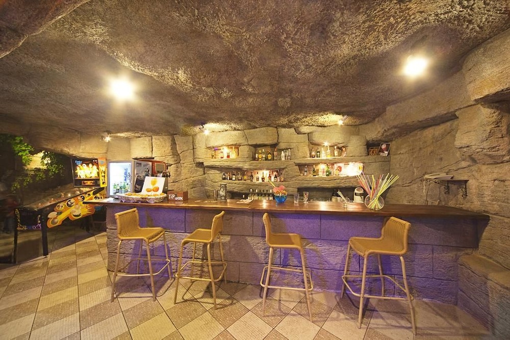 Selen 1 Hotel 24/26