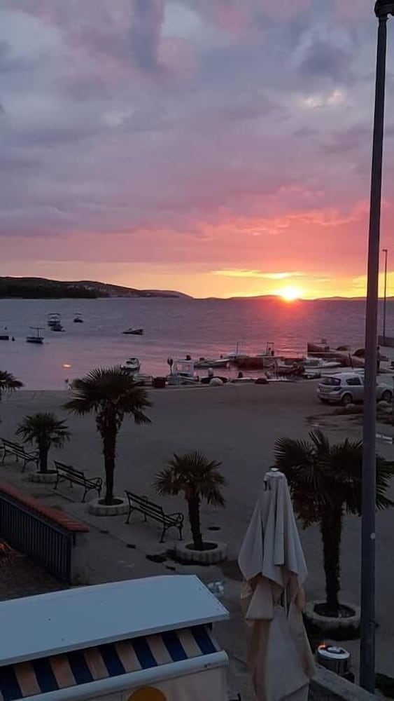 Aparthotel Marina Gromela 36/43