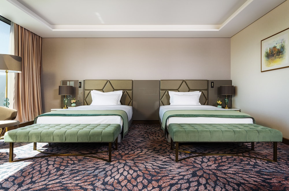 Grand Hotel Millennium Sofia 11/70