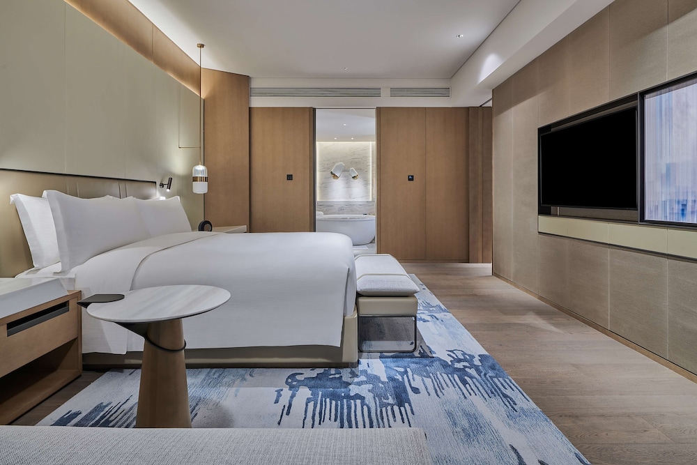 Hilton Chongqing Liangjiang New Area 13/64