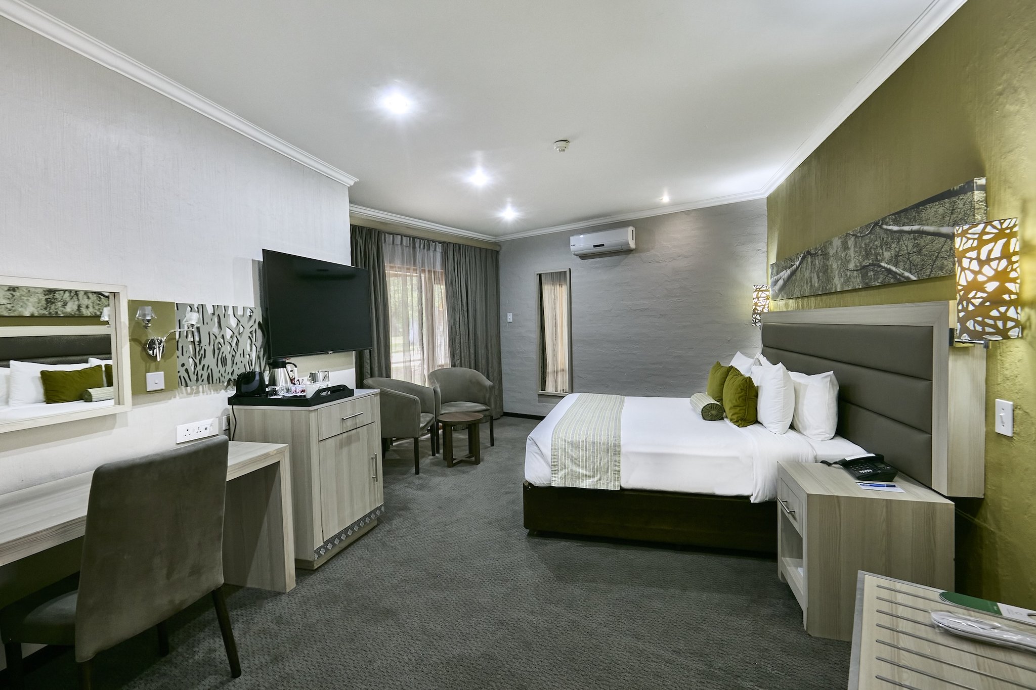 Cresta Marang Gardens 24/77