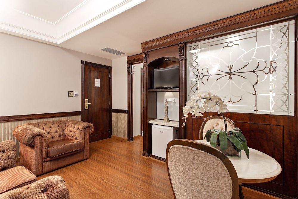 Bourbon Londrina Hotel 48/75