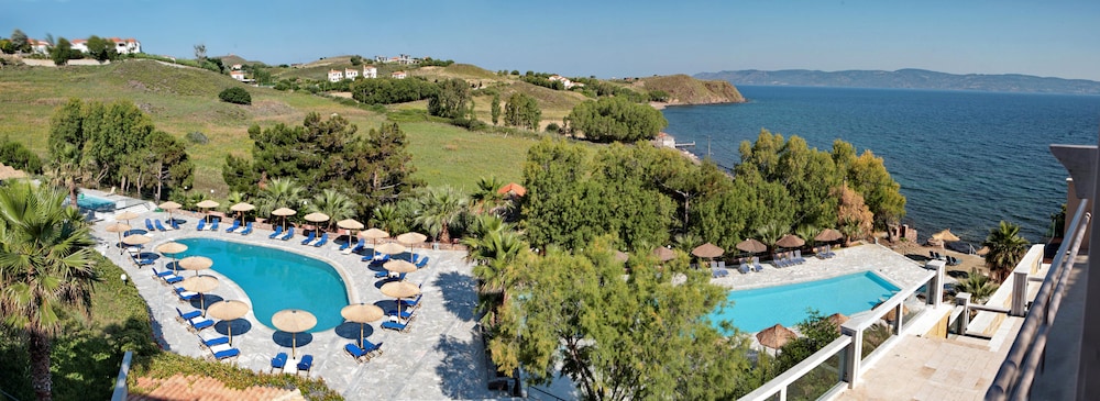 Viva Mare Hotel 56/63