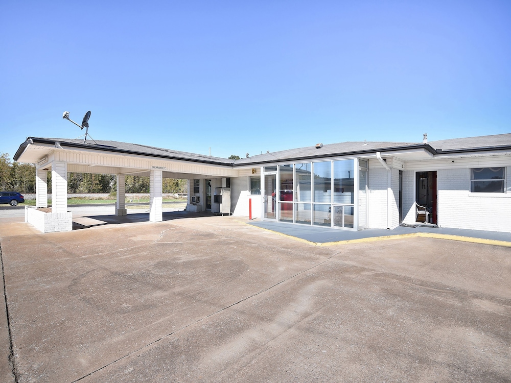 Hotel McAlester OK S Main St 34/49