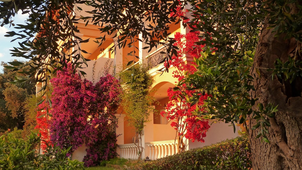 Nefeli Hotel Corfu 44/59