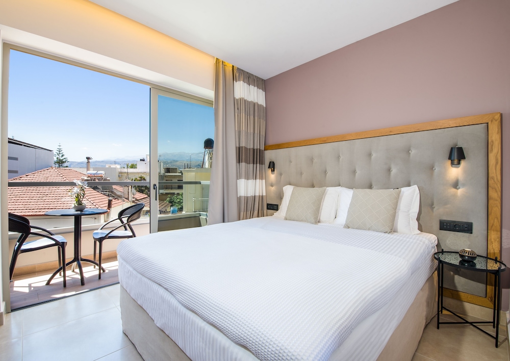 M City Hotel 31/63