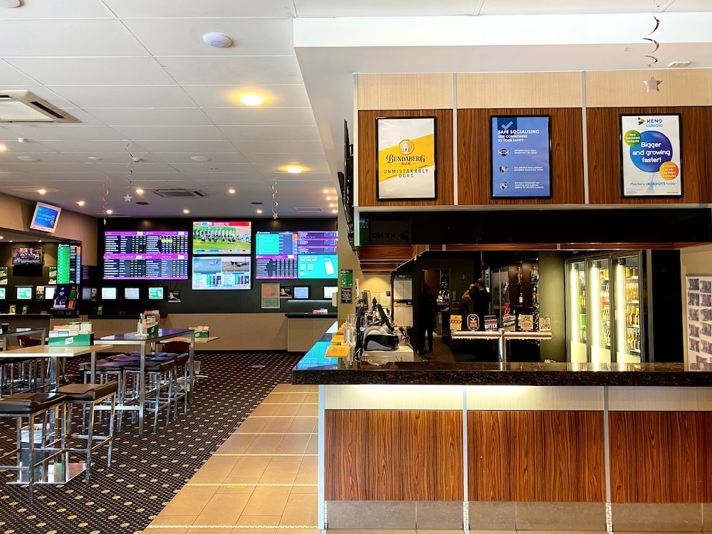 Inala Hotel 23/31