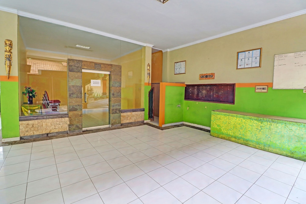 Collection O Bali near Terminal Ubung formerly Batukaru Garden Hotel 25/89