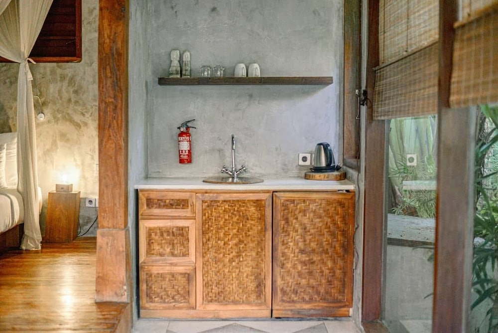Zin Berawa Villas & Bungalows 13/54