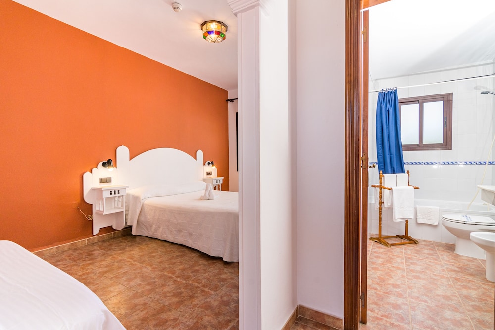 Hostal Alhambra 50/50