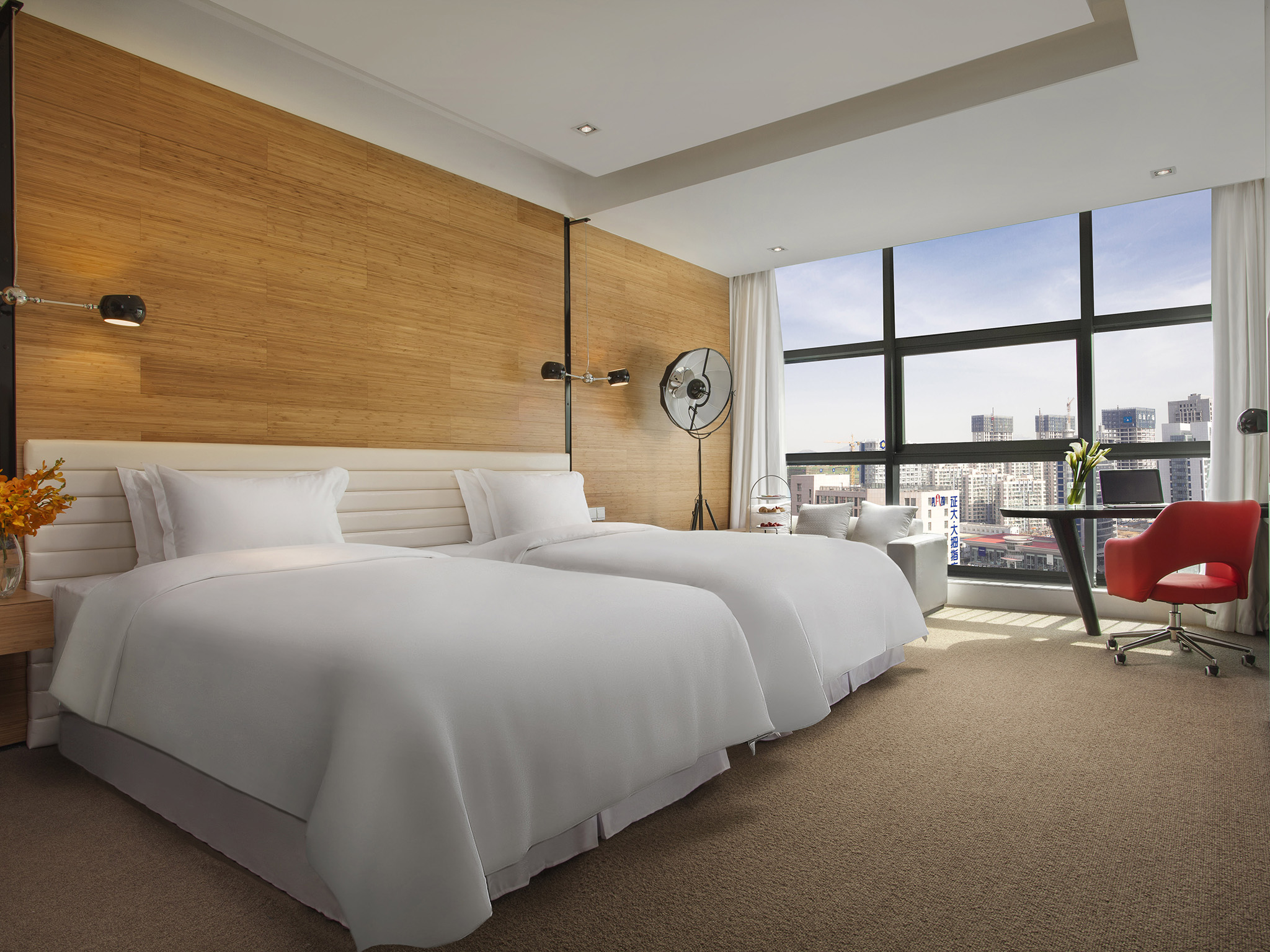 HIMALAYAS QINGDAO HOTEL 4/18