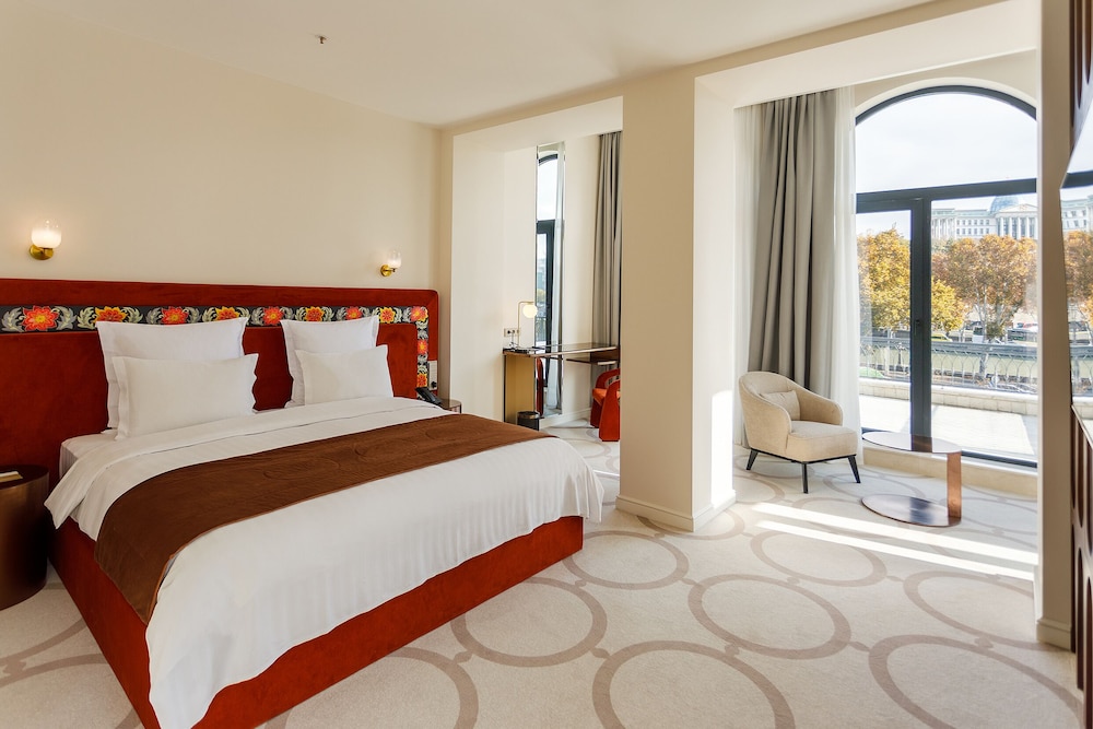 Ambassadori Hotel Tbilisi 15/73
