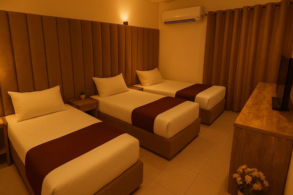 Valencia Hotel 10/40